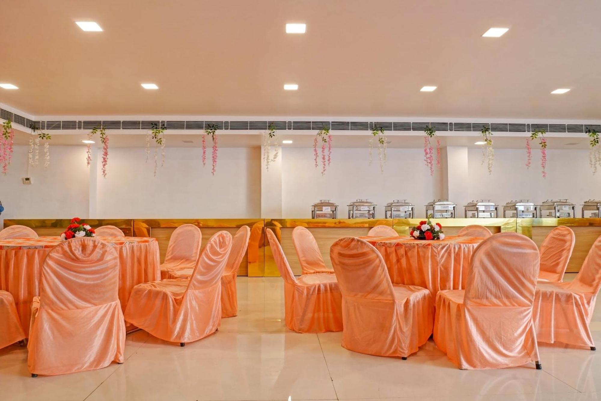 Hotel O Blue Diamond Prayagraj Exterior photo