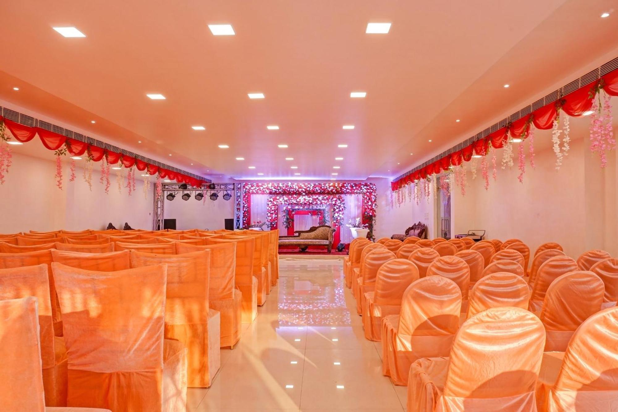Hotel O Blue Diamond Prayagraj Exterior photo