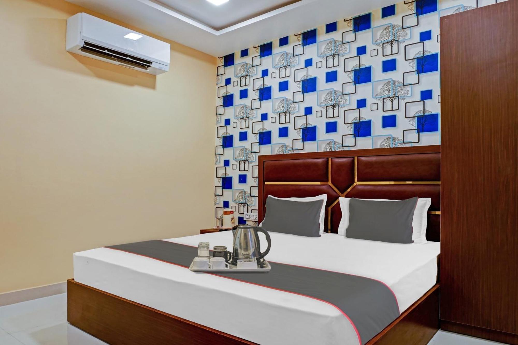 Hotel O Blue Diamond Prayagraj Exterior photo