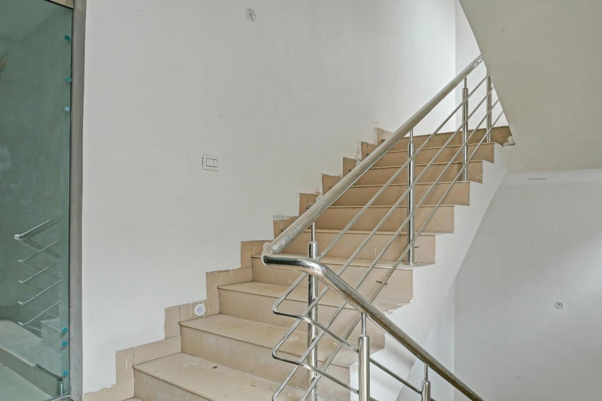 Hotel O Blue Diamond Prayagraj Exterior photo