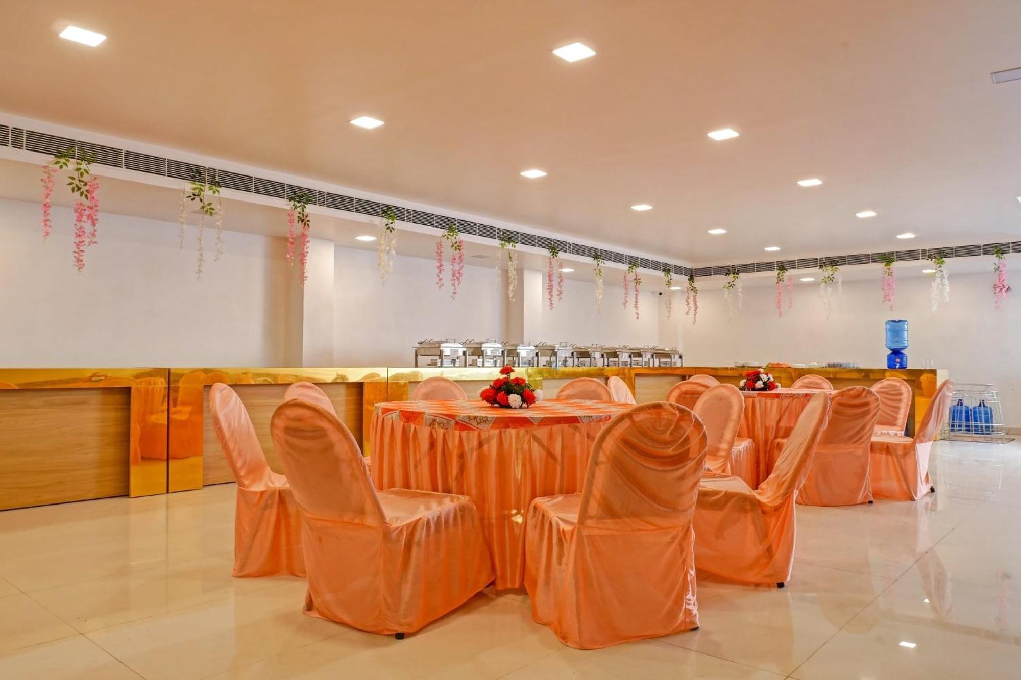 Hotel O Blue Diamond Prayagraj Exterior photo